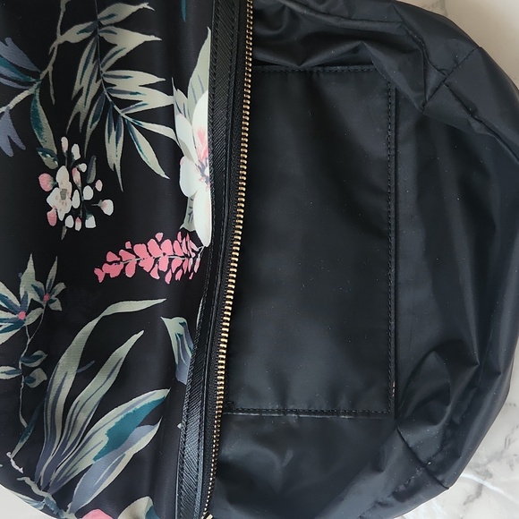 KATE SPADE FLORAL MAKEUP CASE - Picture 6 of 7